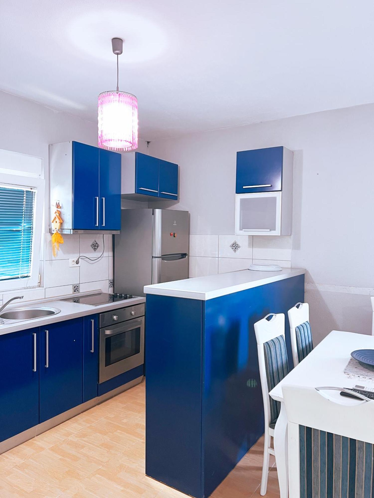 Apartments Aerodrom Podgorica Rum bild
